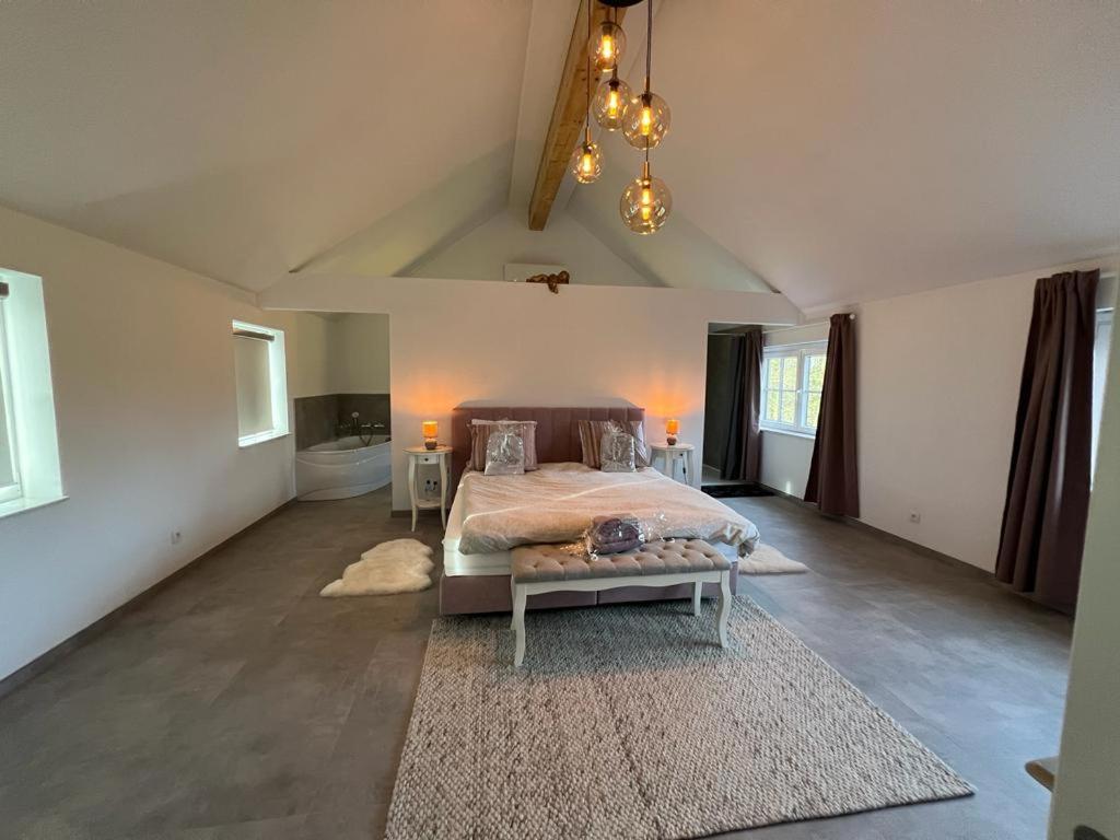 Horse Lodge De Belian Hannut Eksteriør billede